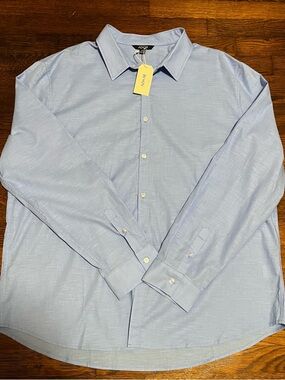 ADOR Light Blue Men's Dress Shirt - Classic Button-Down